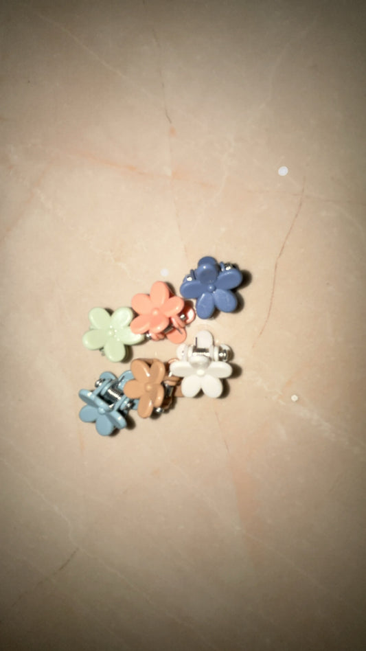 Mini Pastel Flower Clips – Pack of 6