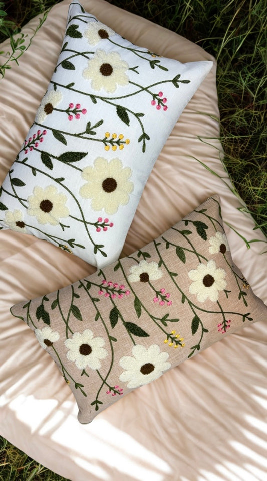 Daisy Duo – Set of 2 Cushion Covers (12x18)